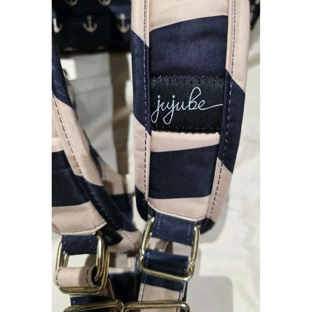 JuJuBe Commodore Tan Navy Size Large Nautical Anchor Stripes Diaper Bag Travel